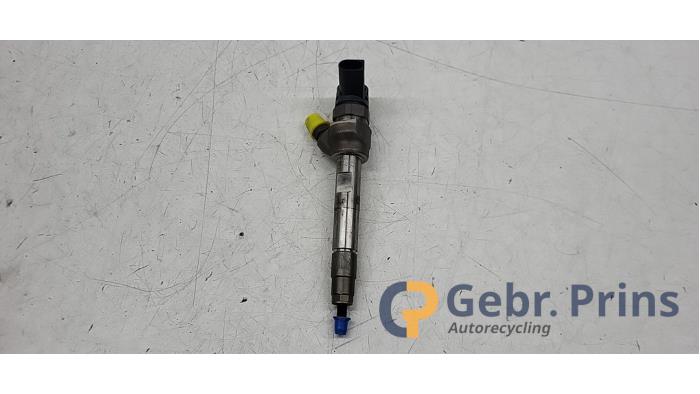 Gebruikte Verstuiver (diesel) BMW 1 serie (F20) 118d 2.0 16V Prijs € 75,00 Margeregeling aangeboden door Autorec. Gebr. Prins b.v.