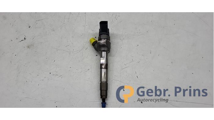Gebruikte Verstuiver (diesel) BMW 1 serie (F20) 118d 2.0 16V Prijs € 75,00 Margeregeling aangeboden door Autorec. Gebr. Prins b.v.