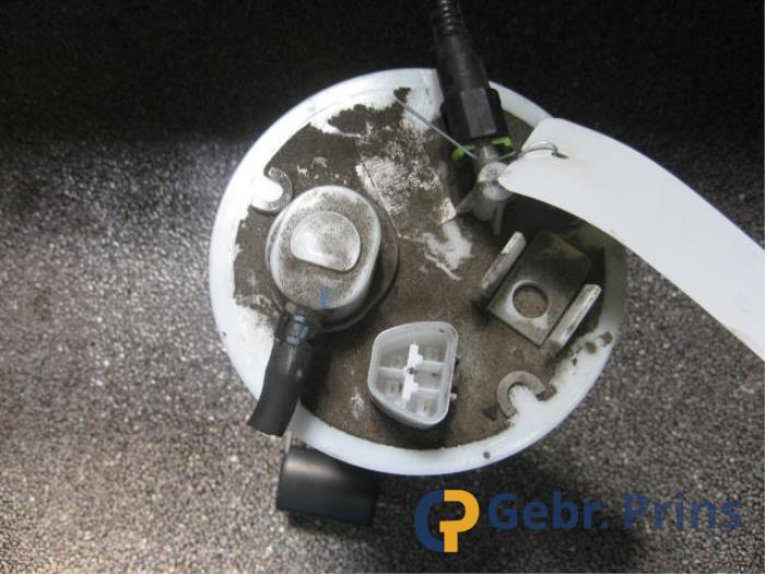 Gebruikte Tank element Pomp Hyundai i10 (F5) 1.2i 16V Prijs € 25,00 Margeregeling aangeboden door Autorec. Gebr. Prins b.v.
