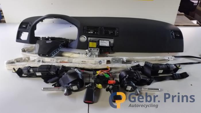 Volvo C30 Airbag Sets + Modules voorraad Onderdelenlijn.nl