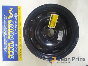 Gebruikte Velg Opel Omega B (25/26/27) 2.5i V6 24V Prijs € 20,00 Margeregeling aangeboden door Autorec. Gebr. Prins b.v.