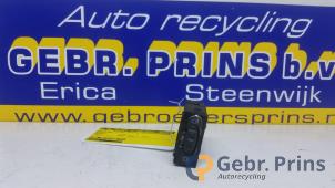 Gebruikte Schakelaar Renault Trafic New (FL) 1.9 dCi 100 16V Prijs € 12,10 Inclusief btw aangeboden door Autorec. Gebr. Prins b.v.