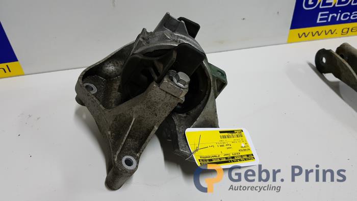 Gebruikte Motorsteun Citroen C5 Prijs € 25,00 Margeregeling aangeboden door Autorec. Gebr. Prins b.v.