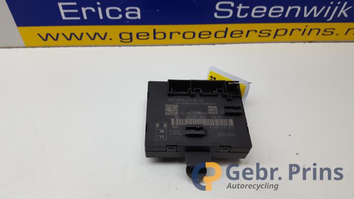 Gebruikte Sam module Audi A3 Sportback (8VA/8VF) 1.6 TDI 16V Prijs € 50,00 Margeregeling aangeboden door Autorec. Gebr. Prins b.v.