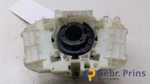 Gebruikte Gier sensor Smart Forfour (454) 1.1 12V Prijs € 20,00 Margeregeling aangeboden door Autorec. Gebr. Prins b.v.