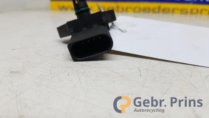 Gebruikte Map Sensor (inlaatspruitstuk) Volkswagen Passat CC (357) 2.0 TDI 16V 140 Prijs € 25,00 Margeregeling aangeboden door Autorec. Gebr. Prins b.v.