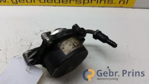 Gebruikte Vacuumpomp (Diesel) Peugeot 206 (2A/C/H/J/S) 1.4 HDi Prijs € 30,00 Margeregeling aangeboden door Autorec. Gebr. Prins b.v.