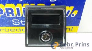 Gebruikte Display Interieur Skoda Superb Combi (3TAC/TAF) 1.6 TDI Prijs € 40,00 Margeregeling aangeboden door Autorec. Gebr. Prins b.v.