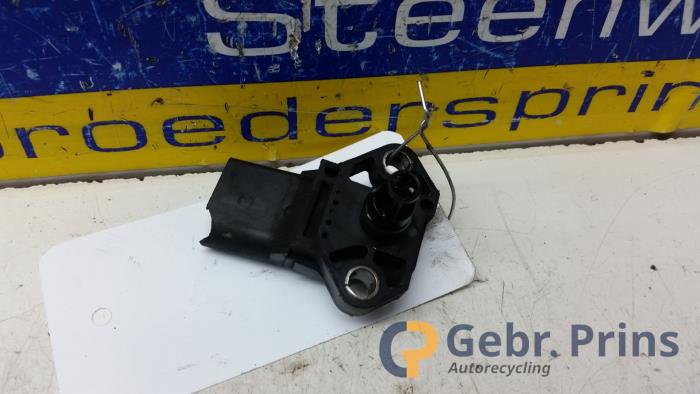 Turbodruk sensor van een Audi A3 Sportback (8PA) 2.0 TDI 16V 2010