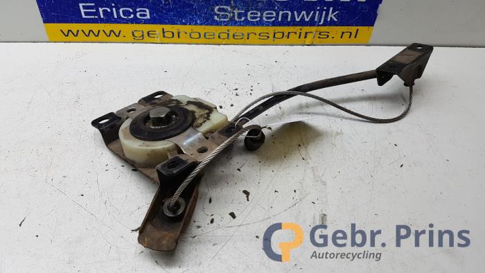 Gebruikte Diversen Toyota Corolla Verso (R10/11) 2.2 D-4D 16V Cat Clean Power Prijs € 20,00 Margeregeling aangeboden door Autorec. Gebr. Prins b.v.
