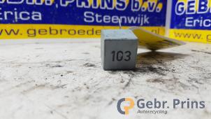 Gebruikte Voorgloei Relais Volkswagen Golf Prijs € 10,00 Margeregeling aangeboden door Autorec. Gebr. Prins b.v.