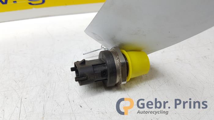 Gebruikte Druksensor Fiat Punto Prijs € 35,00 Margeregeling aangeboden door Autorec. Gebr. Prins b.v.