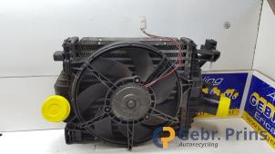 Gebruikte Intercooler Mercedes Vito (638.0) 2.2 CDI 108 16V Prijs € 25,00 Margeregeling aangeboden door Autorec. Gebr. Prins b.v.