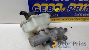 Gebruikte Hoofdremcilinder Volkswagen Golf VI (5K1) 2.0 GTD 16V Prijs € 35,00 Margeregeling aangeboden door Autorec. Gebr. Prins b.v.