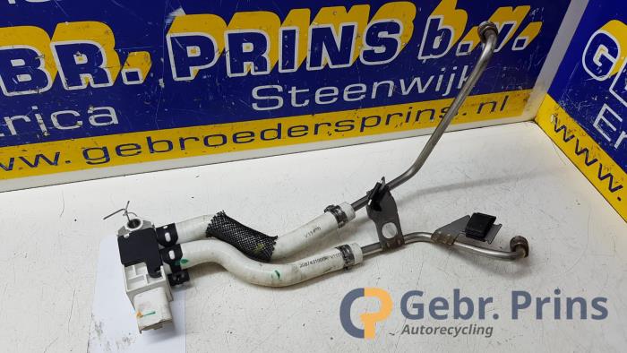 Gebruikte Map Sensor (inlaatspruitstuk) Opel Vivaro 1.6 CDTI 95 Euro 6 Prijs € 30,25 Inclusief btw aangeboden door Autorec. Gebr. Prins b.v.