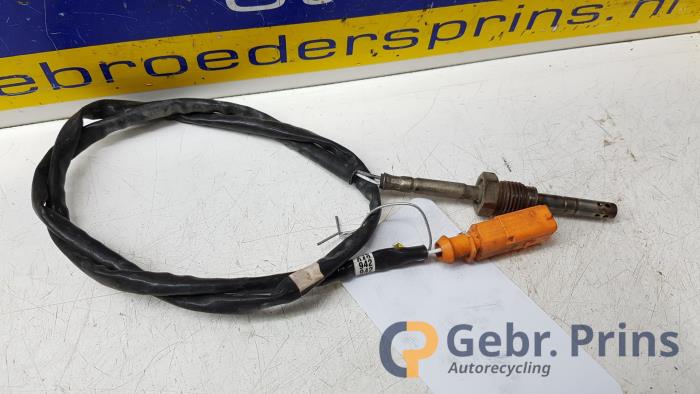 Gebruikte Temperatuursensor Motor Volkswagen Golf VI (5K1) 2.0 GTD 16V Prijs € 20,00 Margeregeling aangeboden door Autorec. Gebr. Prins b.v.