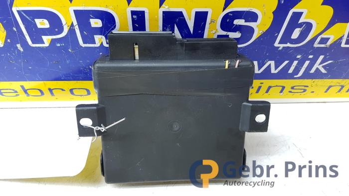 Central electronic module van een Iveco New Daily III 40C17,S17 2006