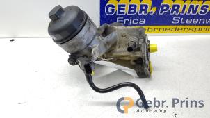 Gebruikte Oliefilterhuis Opel Astra H (L48) 1.7 CDTi 16V Prijs € 30,00 Margeregeling aangeboden door Autorec. Gebr. Prins b.v.