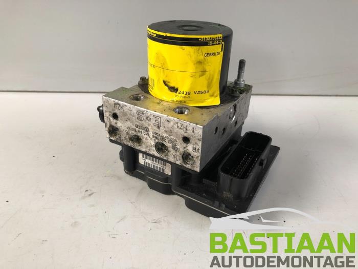 Gebruikte ABS Pomp Volkswagen Polo V (6R) 1.2 TDI 12V BlueMotion Prijs € 82,00 Margeregeling aangeboden door Bastiaan Autodemontage
