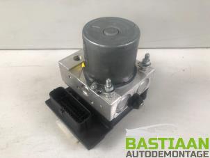 Gebruikte ABS Computer Citroen C4 Berline (NC) Prijs € 142,00 Margeregeling aangeboden door Bastiaan Autodemontage