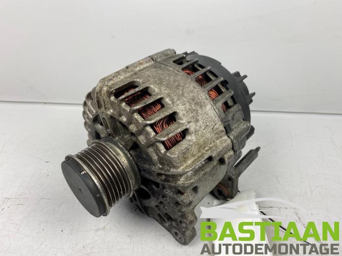 Gebruikte Dynamo Volkswagen Polo V (6R) 1.2 TDI 12V BlueMotion Prijs € 34,99 Margeregeling aangeboden door Bastiaan Autodemontage