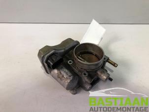 Gebruikte Gasklephuis Opel Omega B Caravan (21/22/23) 2.2 16V Prijs € 38,00 Margeregeling aangeboden door Bastiaan Autodemontage