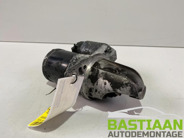 Startmotor van een Toyota GT 86 (ZN) 2.0 16V 2015