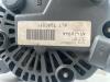 Dynamo van een Nissan Micra (K12) 1.2 16V 2003