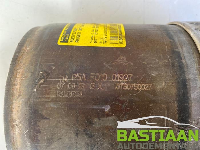 Gebruikte Roetfilter Peugeot 307 SW (3H) 1.6 HDi 16V Prijs € 74,99 Margeregeling aangeboden door Bastiaan Autodemontage