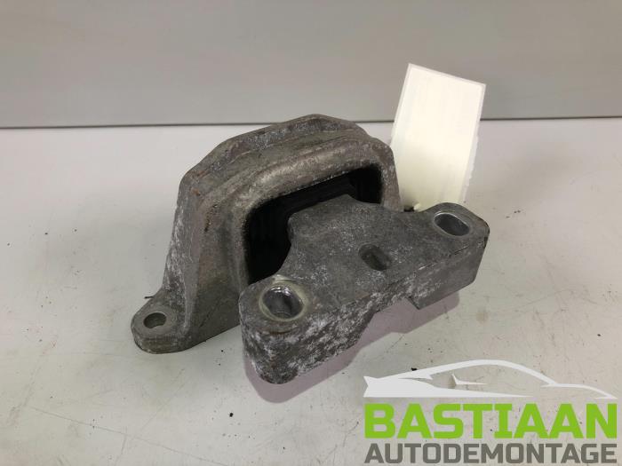 Gebruikte Motorsteun Seat Mii 1.0 12V Prijs € 24,99 Margeregeling aangeboden door Bastiaan Autodemontage