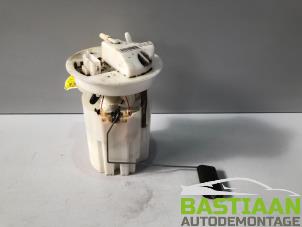 Gebruikte Tank element Pomp Ford Fiesta 6 (JA8) 1.25 16V Prijs € 69,00 Margeregeling aangeboden door Bastiaan Autodemontage