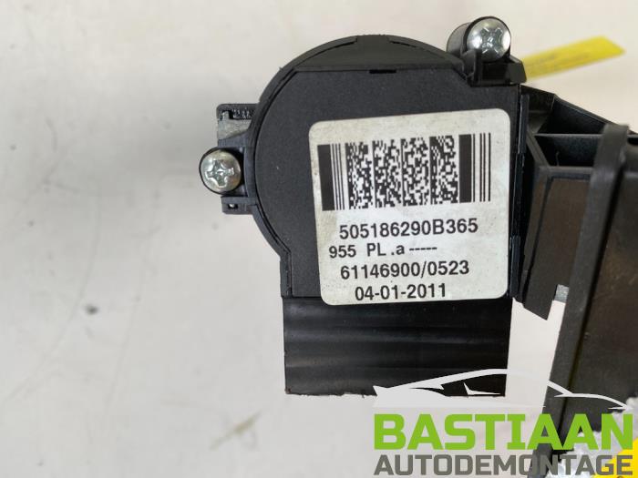 Kontaktslot+Sleutel van een Fiat Punto Evo (199) 1.3 JTD Multijet 85 16V Euro 5 2011