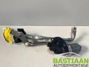 Gebruikte Ruitenwismotor + Mechaniek Toyota Yaris III (P13) 1.33 16V Dual VVT-I Prijs € 51,00 Margeregeling aangeboden door Bastiaan Autodemontage