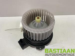 Gebruikte Blower Mitsubishi Space Star (A0) 1.0 12V Prijs € 42,00 Margeregeling aangeboden door Bastiaan Autodemontage