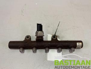 Gebruikte Injector brug Renault Twingo II (CN) 1.5 dCi 90 FAP Prijs € 46,00 Margeregeling aangeboden door Bastiaan Autodemontage