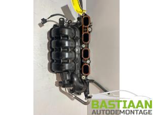 Gebruikte Inlaatspruitstuk Toyota Yaris III (P13) 1.33 16V Dual VVT-I Prijs € 69,00 Margeregeling aangeboden door Bastiaan Autodemontage