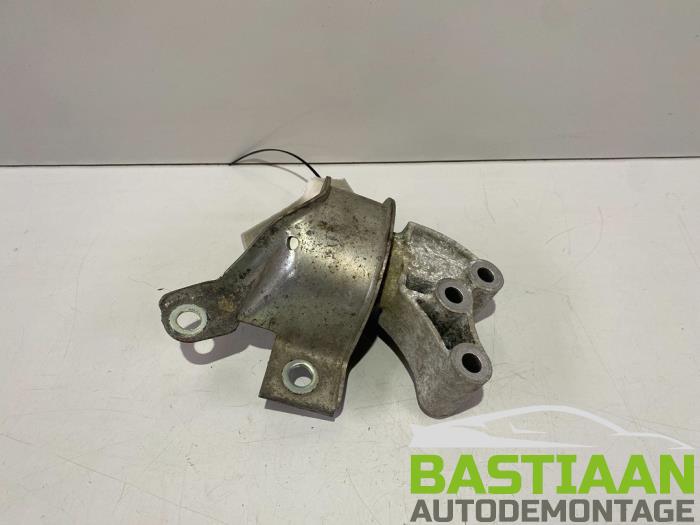 Gebruikte Motorrubber Fiat 500 (312) 1.2 Prijs € 37,00 Margeregeling aangeboden door Bastiaan Autodemontage