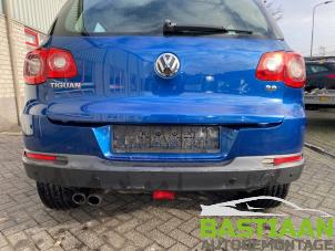 Gebruikte Achterbumper Volkswagen Tiguan (5N1/2) 2.0 TFSI 16V 4Motion Prijs € 154,36 Margeregeling aangeboden door Bastiaan Autodemontage