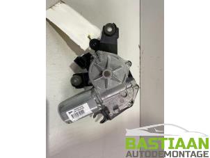 Gebruikte Ruitenwissermotor achter Renault Clio IV (5R) 0.9 Energy TCE 90 12V Prijs € 65,00 Margeregeling aangeboden door Bastiaan Autodemontage