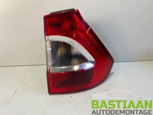 Gebruikte Achterlicht rechts Ford Galaxy (WA6) 2.0 16V Prijs € 87,00 Margeregeling aangeboden door Bastiaan Autodemontage