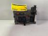 Zekeringkast van een Peugeot 307 SW (3H), 2002 / 2008 2.0 16V, Combi/o, Benzine, 1.998cc, 100kW (136pk), FWD, EW10J4; RFN, 2002-03 / 2005-06, 3HRFN 2002