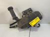 Stuurbekrachtiging Pomp van een Peugeot 307 SW (3H) 2.0 16V 2002