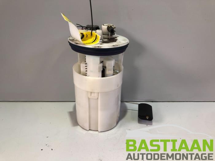 Gebruikte Tank element Pomp Kia Picanto (TA) 1.0 12V Prijs € 23,00 Margeregeling aangeboden door Bastiaan Autodemontage