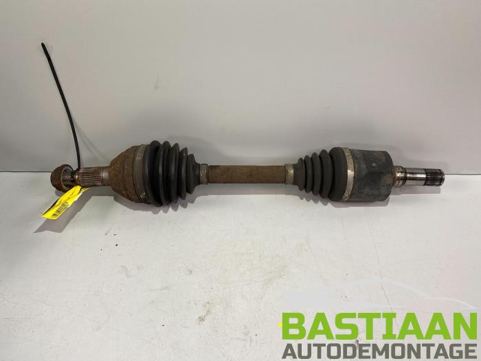 Gebruikte Steekas links-voor Chevrolet Captiva (C100) 2.4 16V 4x2 Prijs € 42,00 Margeregeling aangeboden door Bastiaan Autodemontage
