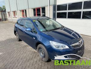 Gebruikte Stuurhuis Opel Astra J Sports Tourer (PD8/PE8/PF8) 1.4 16V ecoFLEX Prijs € 249,99 Margeregeling aangeboden door Bastiaan Autodemontage