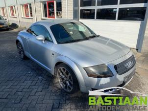 Gebruikte Ruit voor Audi TT (8N3) 1.8 T 20V Quattro Prijs € 99,99 Margeregeling aangeboden door Bastiaan Autodemontage