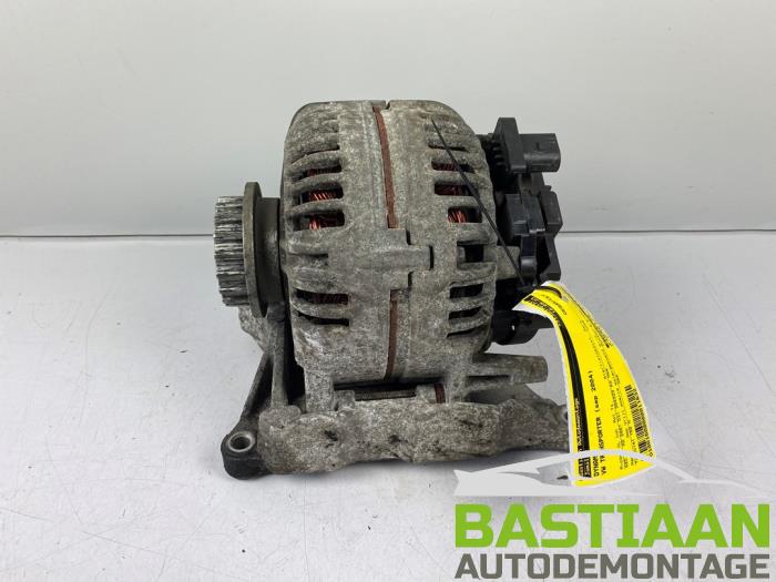 Gebruikte Dynamo Volkswagen Transporter/Caravelle T5 2.5 TDi Prijs € 74,99 Margeregeling aangeboden door Bastiaan Autodemontage