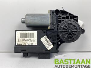 Gebruikte Motor electrisch raam Peugeot 307 CC (3B) 2.0 16V Prijs € 94,99 Margeregeling aangeboden door Bastiaan Autodemontage