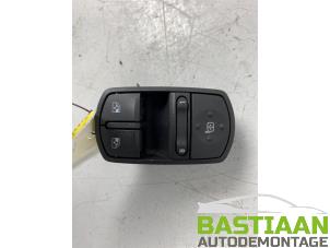Gebruikte Combischakelaar ramen Opel Corsa D 1.4 16V Twinport Prijs € 9,99 Margeregeling aangeboden door Bastiaan Autodemontage