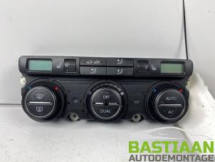Gebruikte Airco bedieningspaneel Volkswagen Passat Variant (3C5) 1.9 TDI Prijs € 112,00 Margeregeling aangeboden door Bastiaan Autodemontage